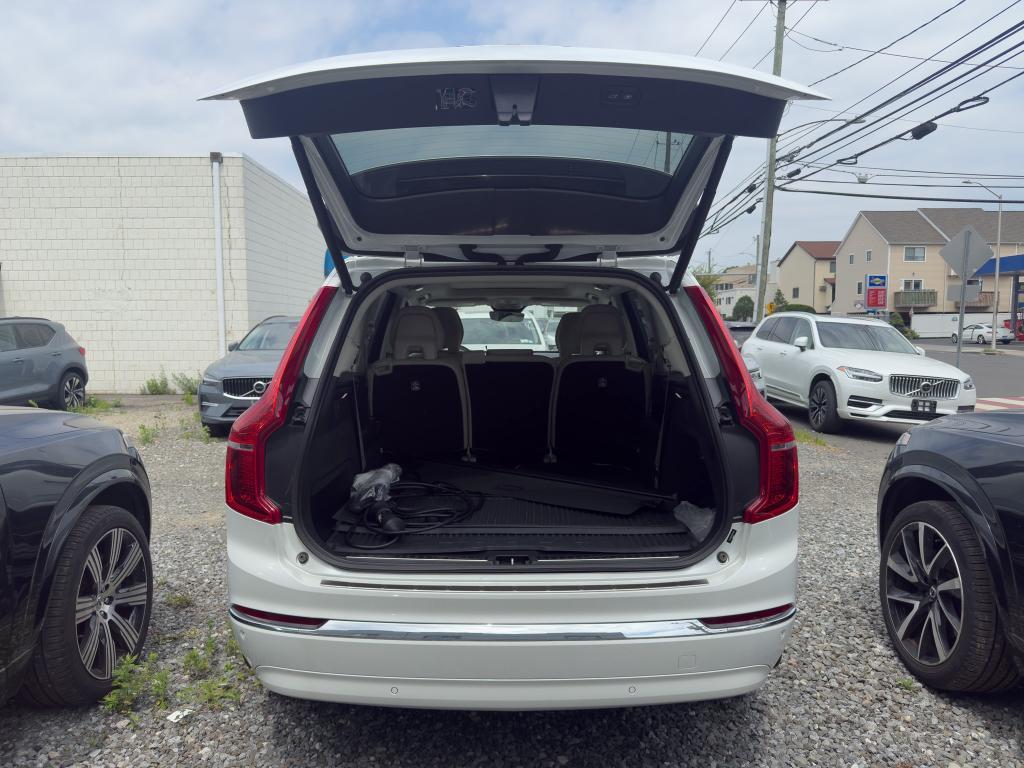 used 2023 Volvo XC90 Recharge Plug-In Hybrid car, priced at $52,326