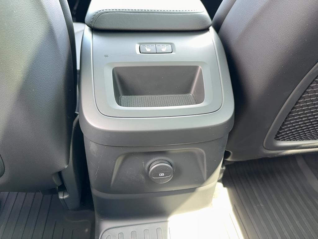 new 2025 Volvo XC60 Plug-In Hybrid car, priced at $53,942