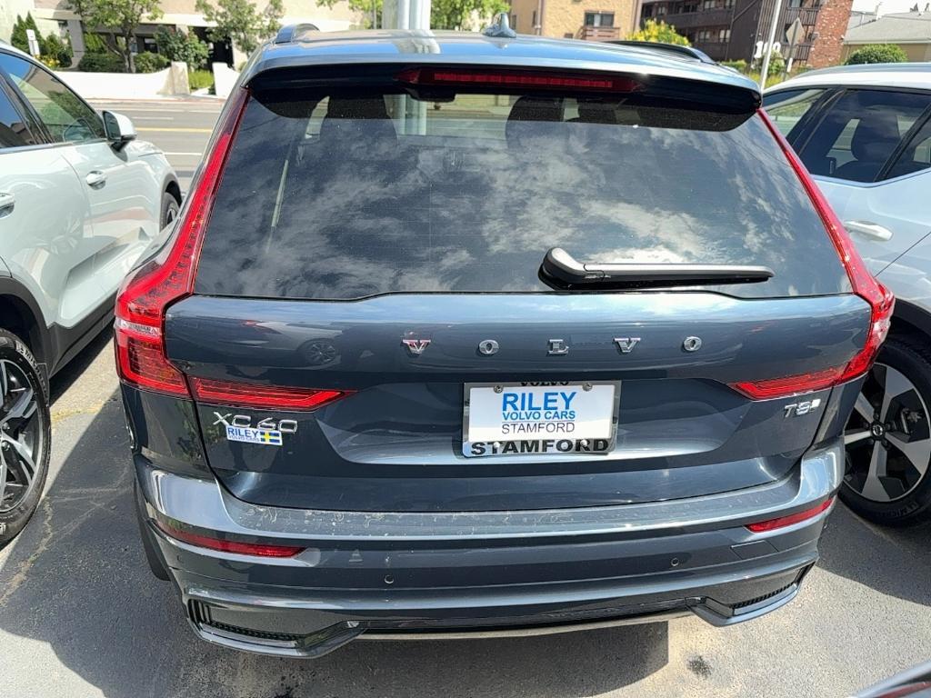 new 2025 Volvo XC60 Plug-In Hybrid car, priced at $53,942