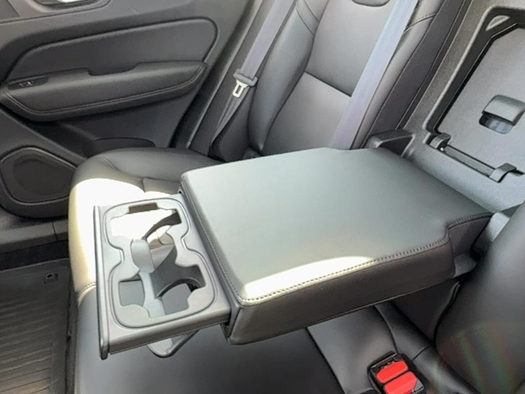 new 2025 Volvo XC60 Plug-In Hybrid car, priced at $53,942