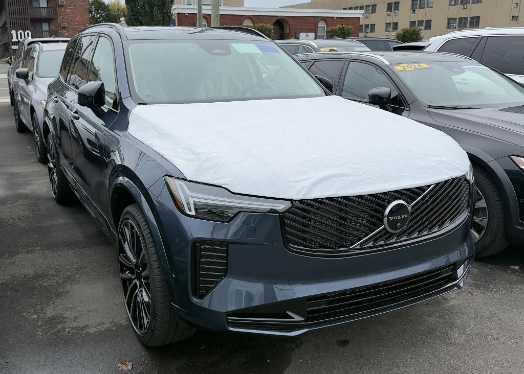new 2026 Volvo XC90 car, priced at $81,955