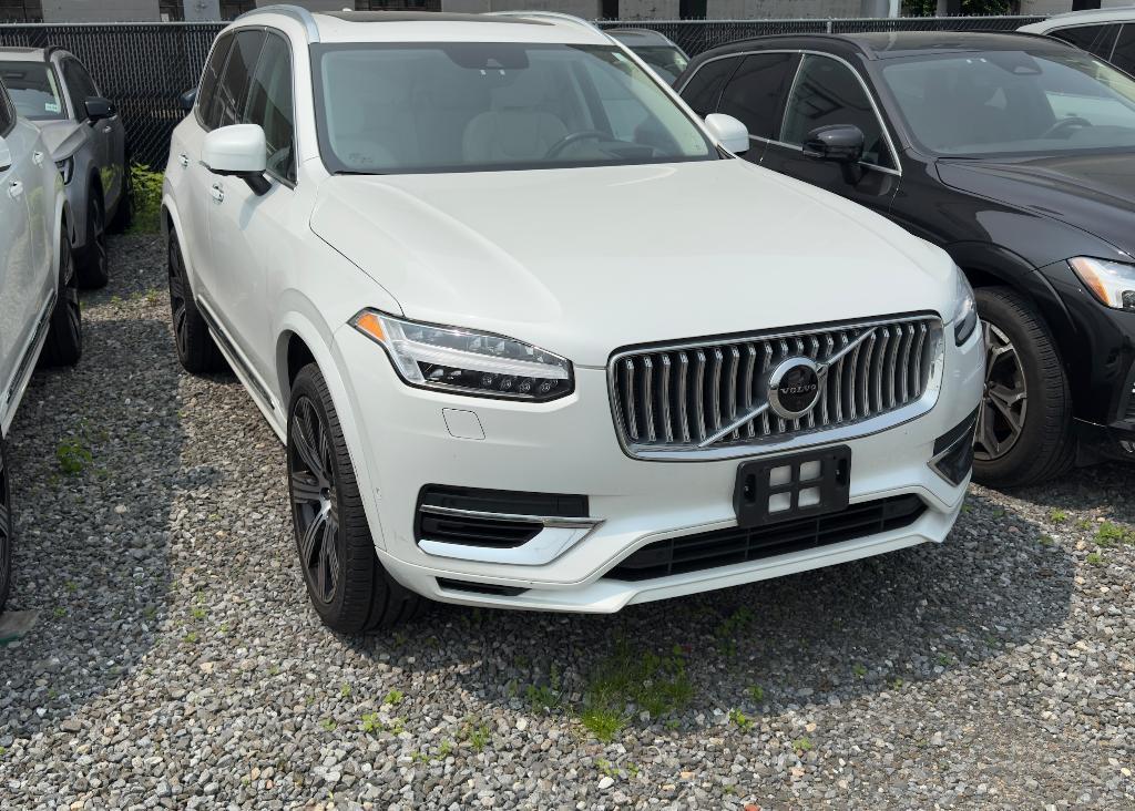 used 2022 Volvo XC90 Recharge Plug-In Hybrid car, priced at $41,381