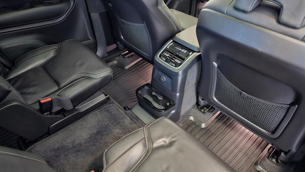 used 2023 Volvo XC90 Recharge Plug-In Hybrid car, priced at $65,515
