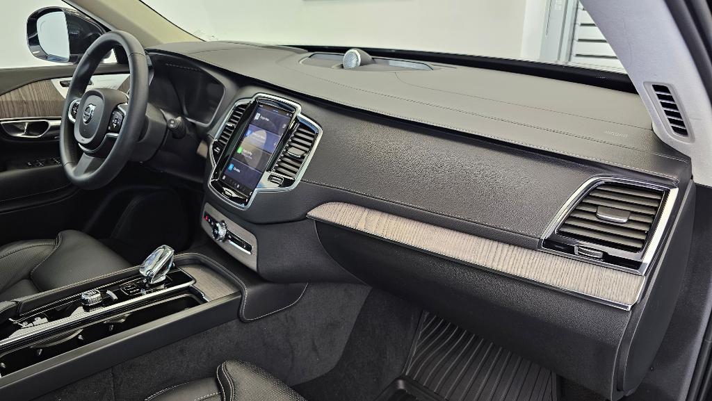 used 2023 Volvo XC90 Recharge Plug-In Hybrid car, priced at $65,515