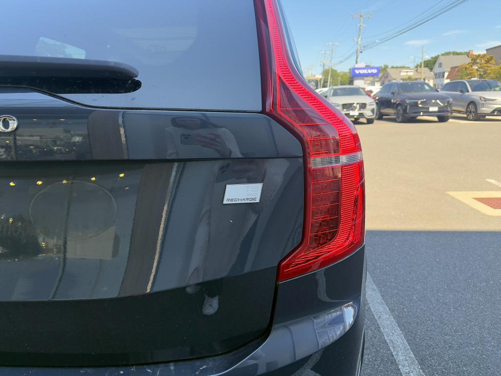 used 2022 Volvo XC90 Recharge Plug-In Hybrid car, priced at $42,216