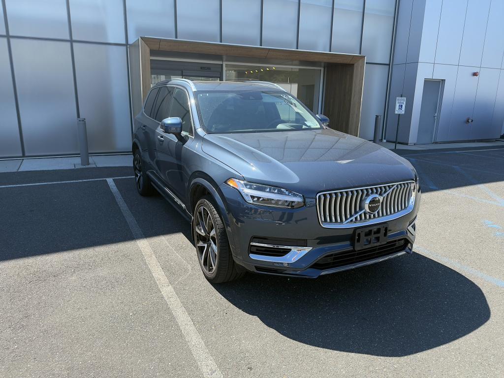 used 2022 Volvo XC90 Recharge Plug-In Hybrid car, priced at $44,488