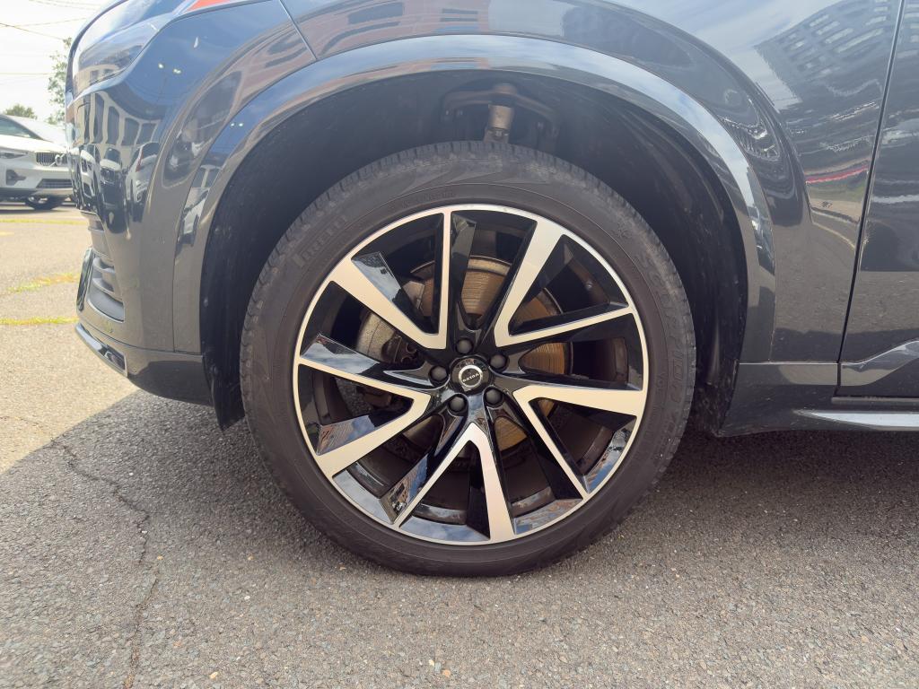 used 2022 Volvo XC90 car, priced at $36,332