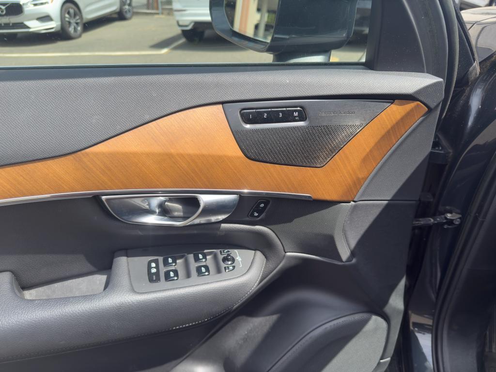 used 2022 Volvo XC90 car, priced at $36,332