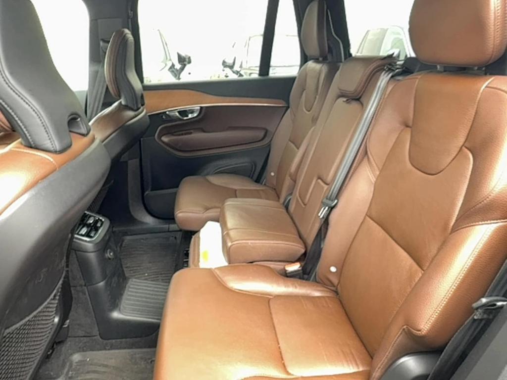 used 2022 Volvo XC90 Recharge Plug-In Hybrid car, priced at $45,917