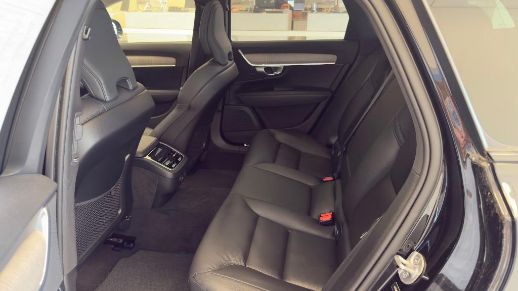 used 2024 Volvo V90 Cross Country car, priced at $58,078