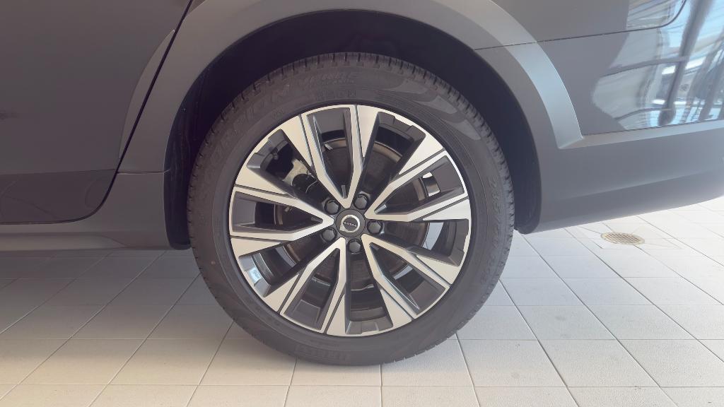 used 2024 Volvo V90 Cross Country car, priced at $58,078