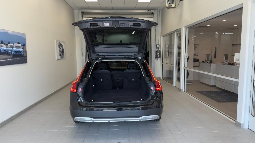 used 2024 Volvo V90 Cross Country car, priced at $58,078