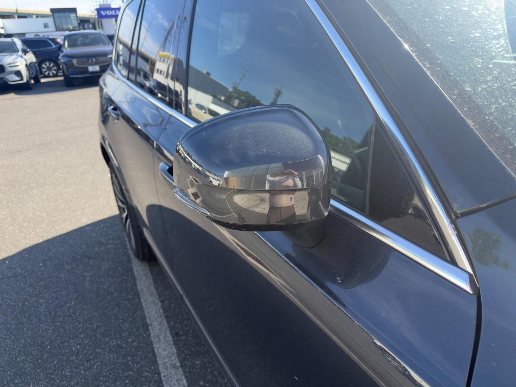 used 2022 Volvo XC90 car, priced at $35,976