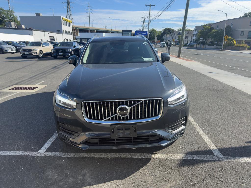 used 2022 Volvo XC90 car, priced at $35,976