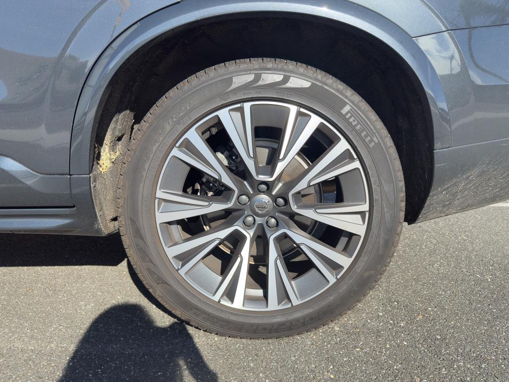 used 2022 Volvo XC90 car, priced at $35,976