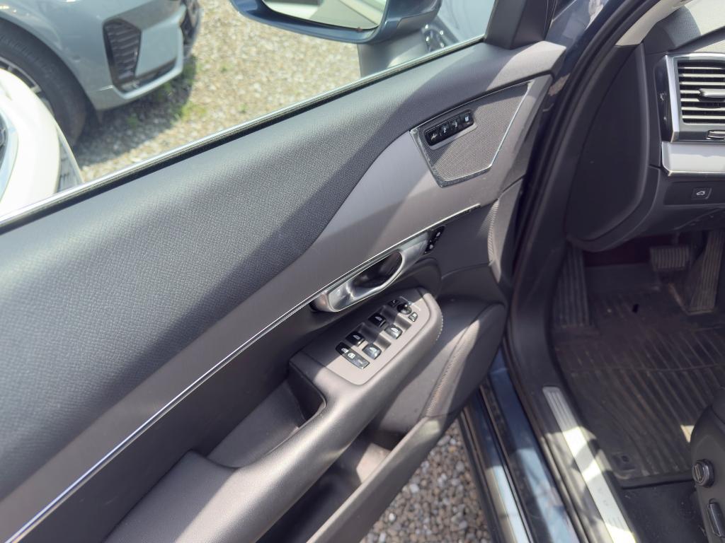 used 2024 Volvo XC90 car, priced at $39,461