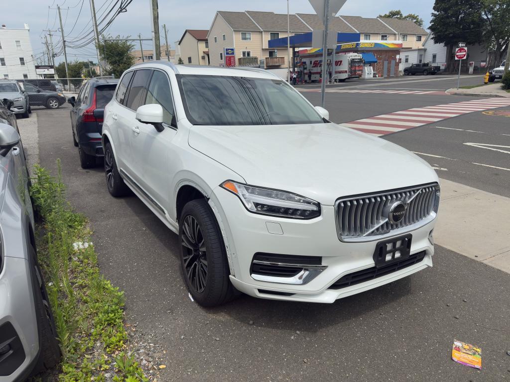 used 2023 Volvo XC90 Recharge Plug-In Hybrid car, priced at $50,967