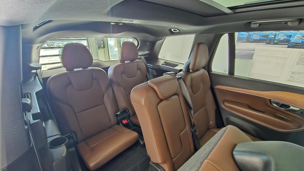 used 2023 Volvo XC90 Recharge Plug-In Hybrid car, priced at $56,316