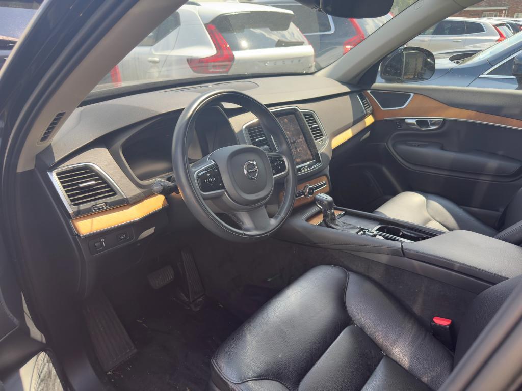 used 2022 Volvo XC90 car, priced at $34,635