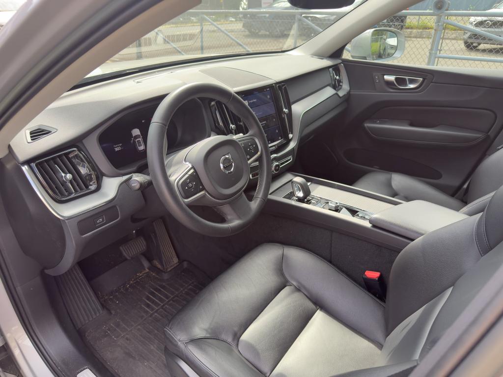 used 2023 Volvo XC60 car, priced at $31,237