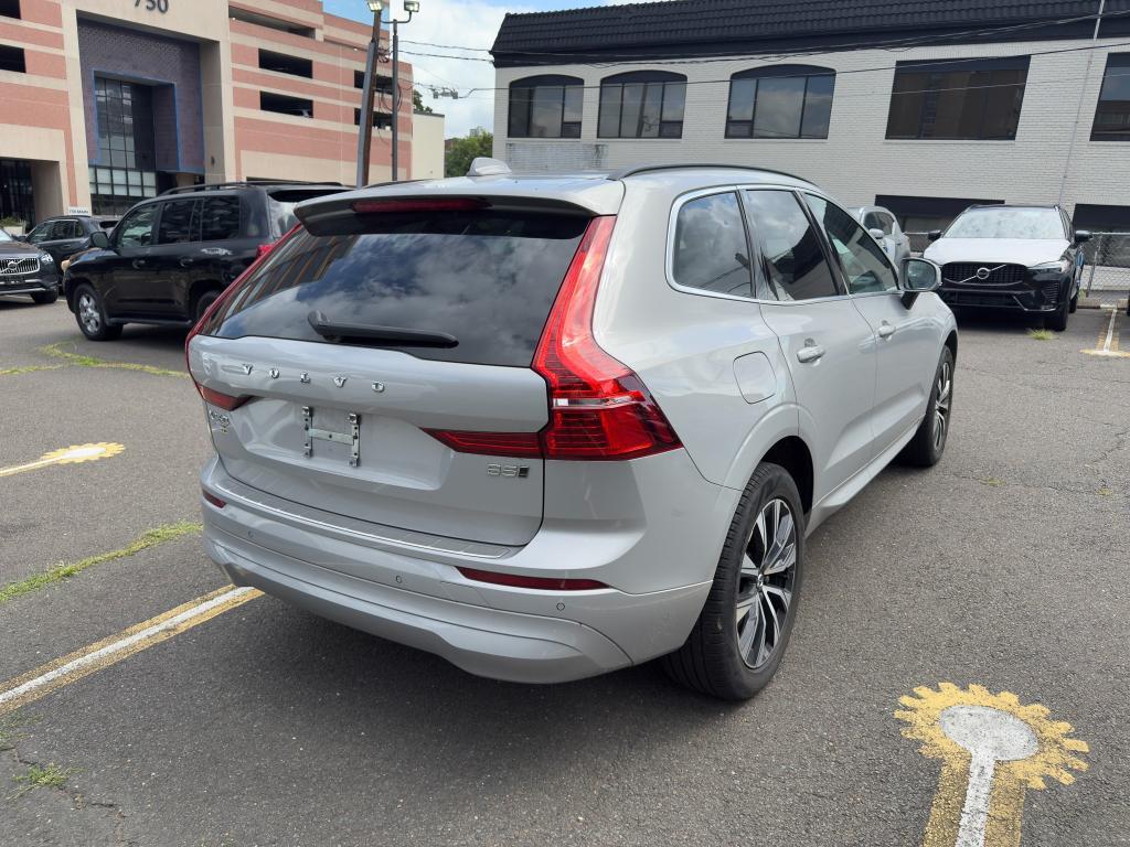 used 2023 Volvo XC60 car, priced at $31,237
