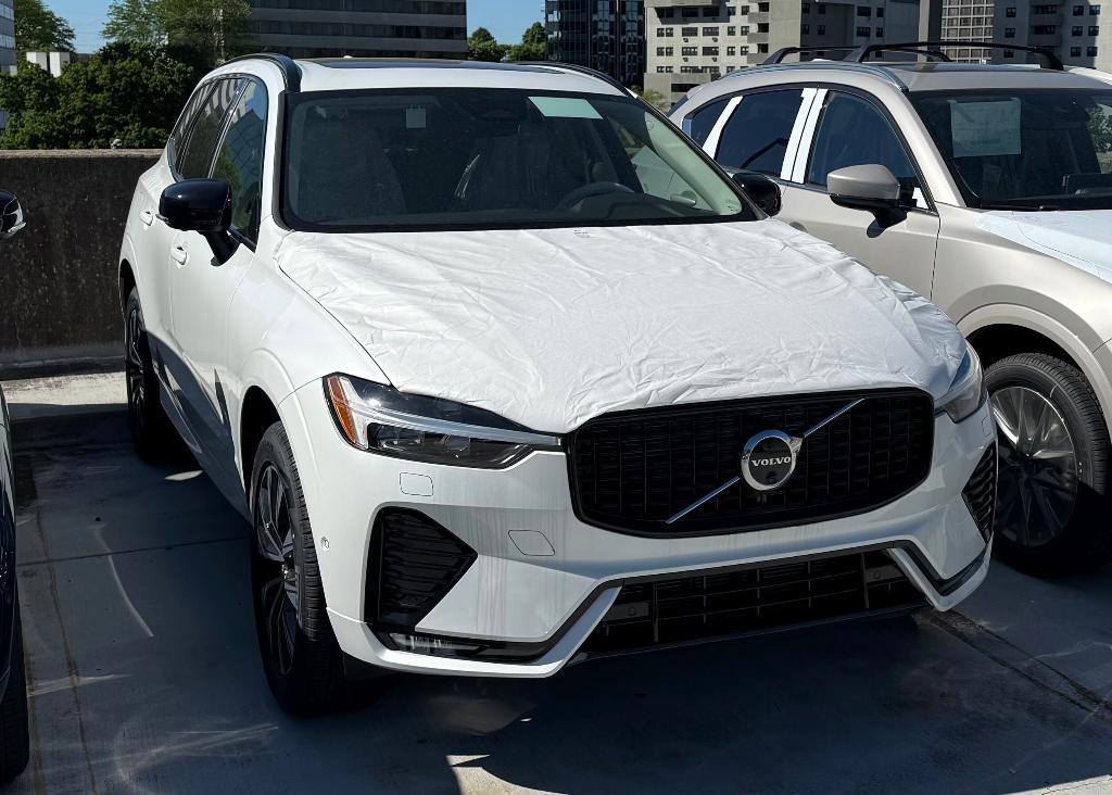 new 2025 Volvo XC60 car, priced at $54,925