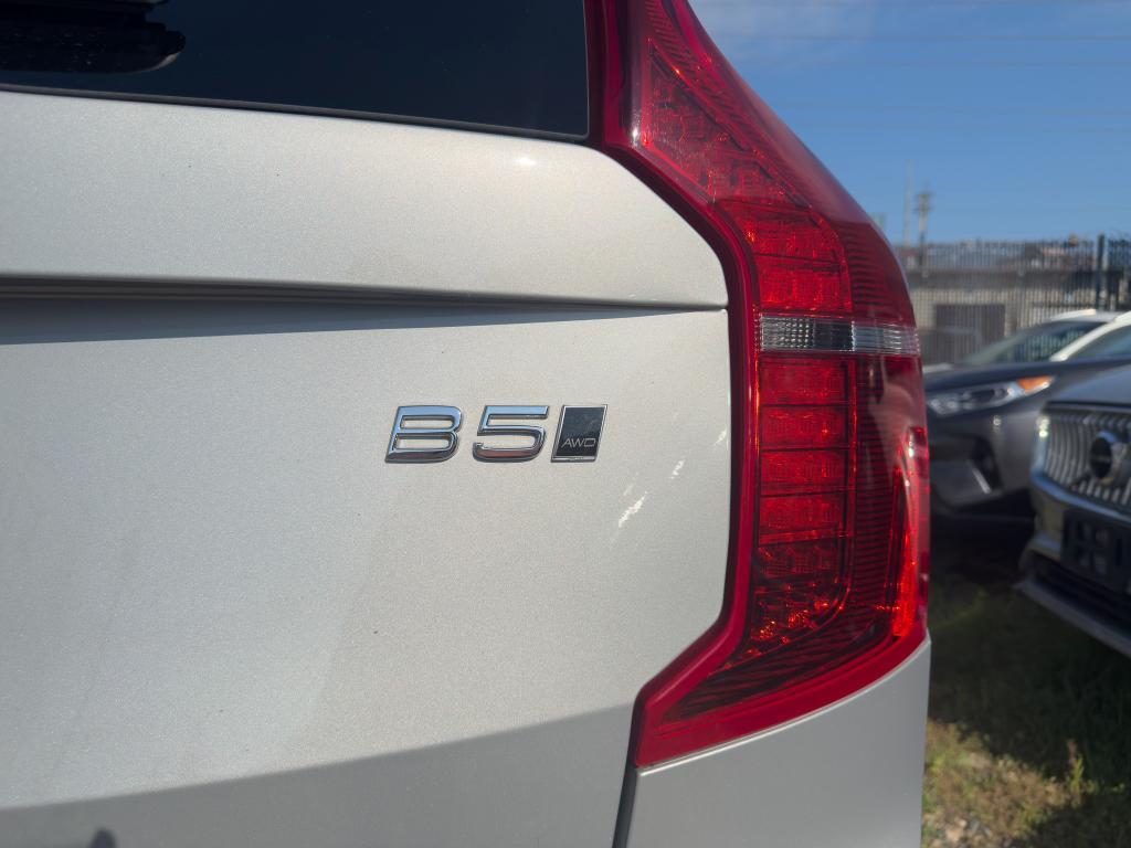 used 2024 Volvo XC90 car, priced at $38,304