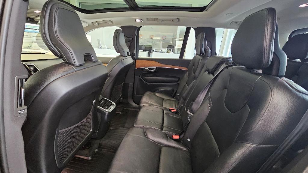used 2022 Volvo XC90 car, priced at $45,635