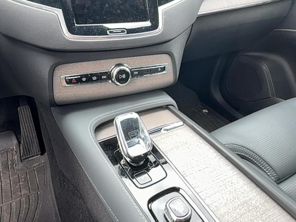 used 2024 Volvo XC90 car, priced at $54,151