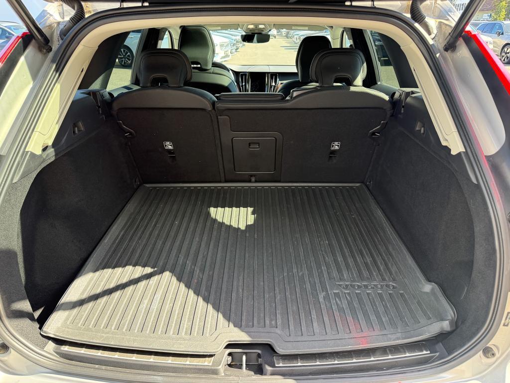 used 2023 Volvo XC60 car, priced at $36,649