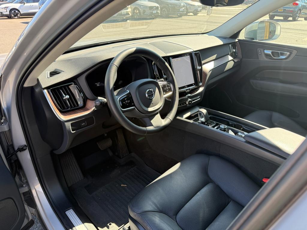 used 2023 Volvo XC60 car, priced at $36,649