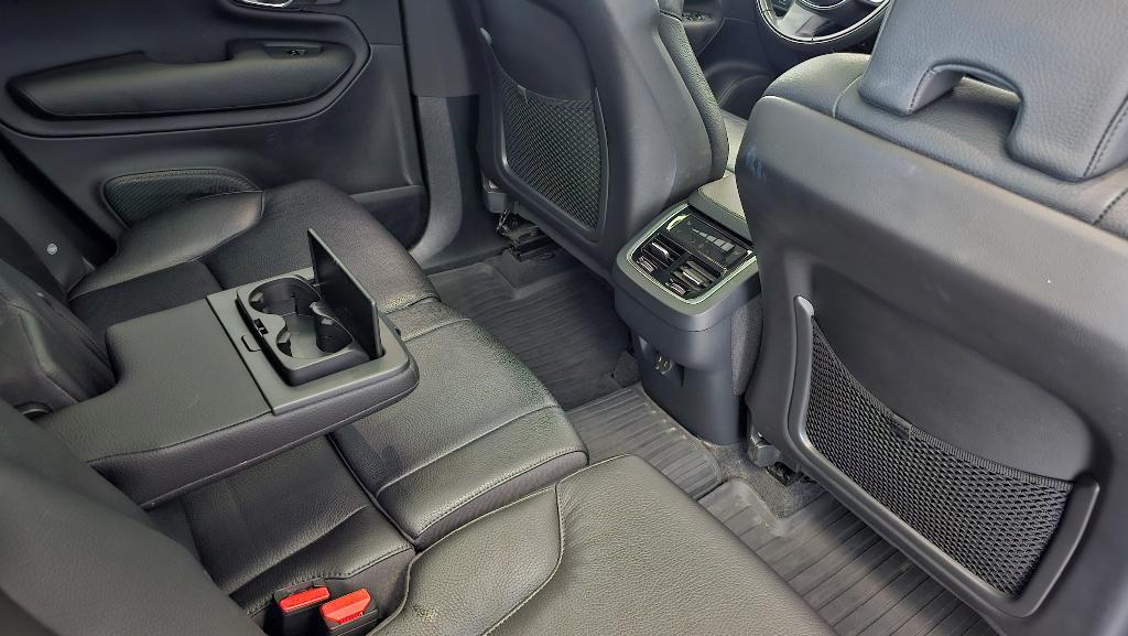 used 2022 Volvo XC90 car, priced at $36,955