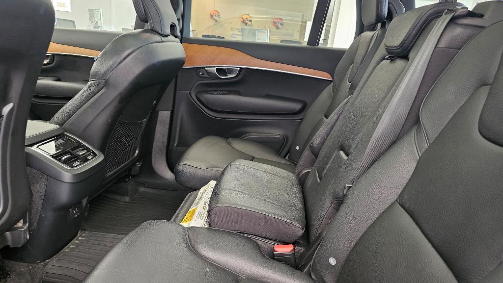 used 2022 Volvo XC90 car, priced at $36,955