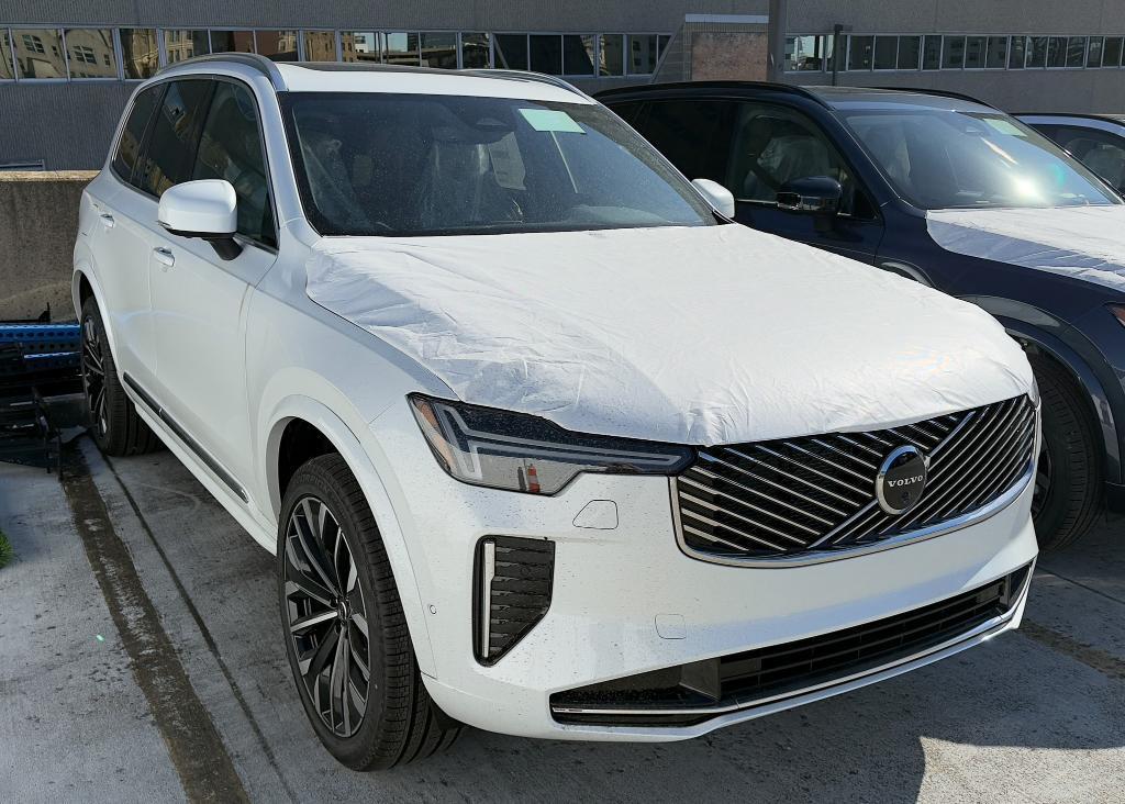 new 2026 Volvo XC90 car, priced at $69,924