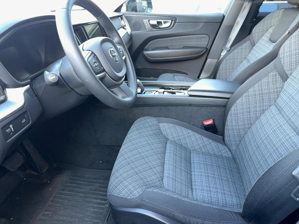 used 2022 Volvo XC60 car, priced at $35,033