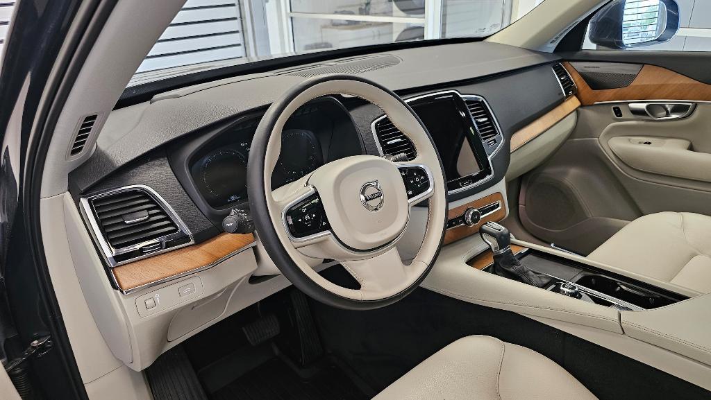 used 2022 Volvo XC90 car, priced at $42,567