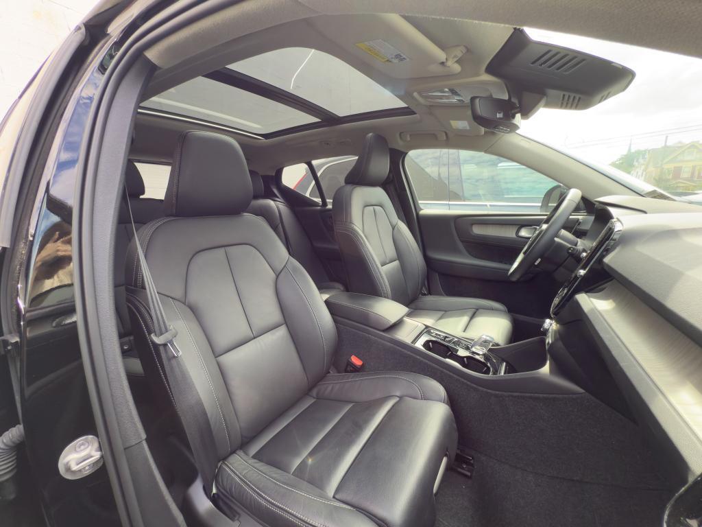 used 2023 Volvo XC40 car, priced at $32,507