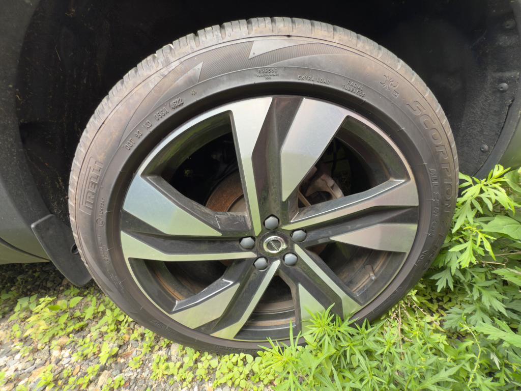 used 2023 Volvo XC40 car, priced at $32,507