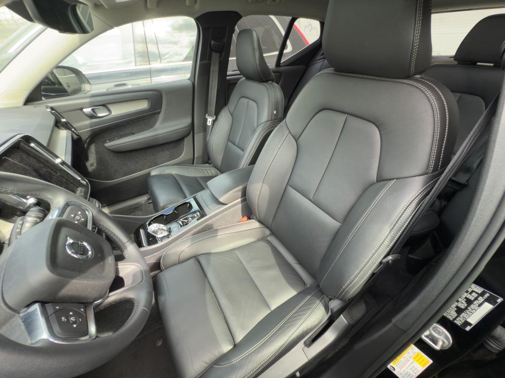 used 2023 Volvo XC40 car, priced at $32,507