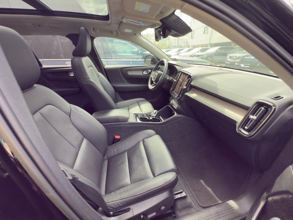 used 2023 Volvo XC40 car, priced at $32,507