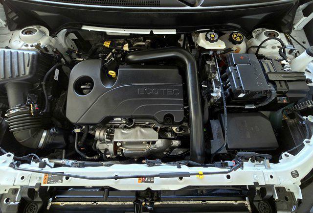 used 2023 Chevrolet Equinox car, priced at $20,906