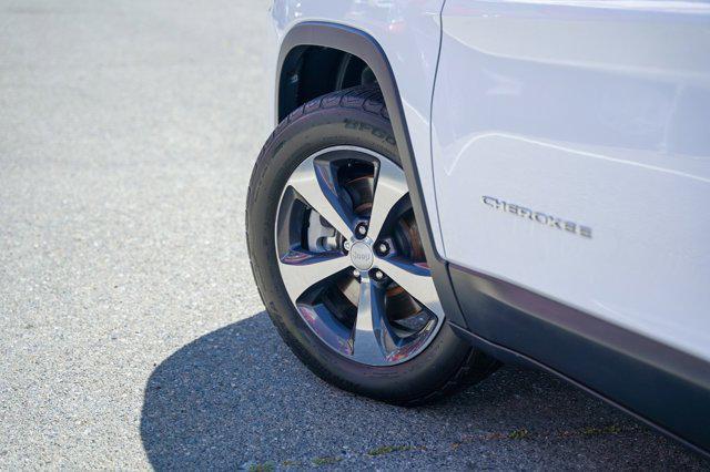 used 2019 Jeep Cherokee car, priced at $16,900
