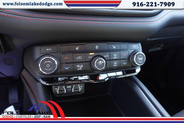 new 2025 Dodge Durango car, priced at $39,995