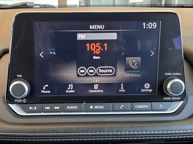 used 2023 Nissan Rogue car, priced at $24,900