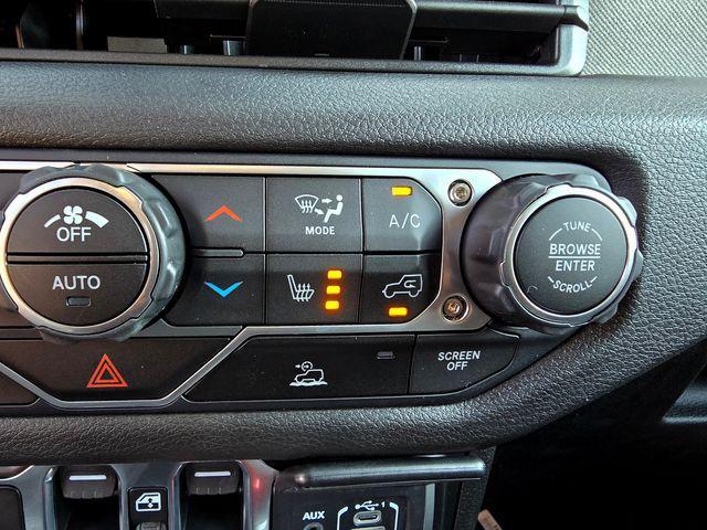 new 2025 Jeep Wrangler car, priced at $44,995