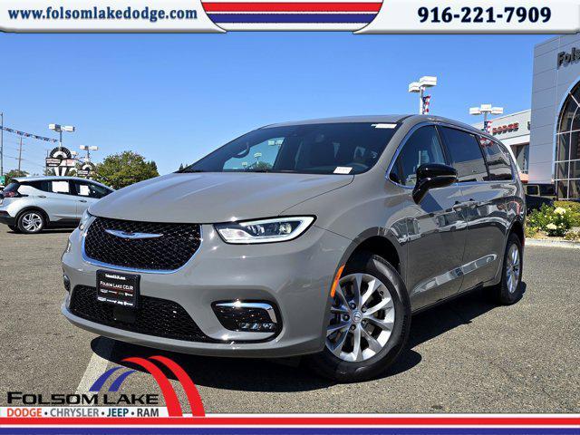 new 2025 Chrysler Pacifica car, priced at $46,530
