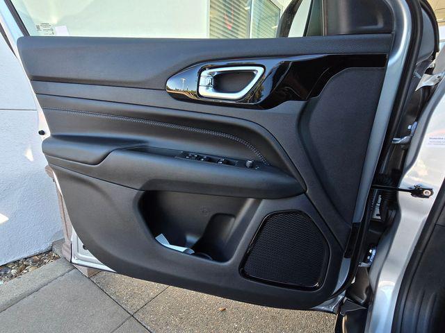 new 2026 Jeep Compass car, priced at $35,875