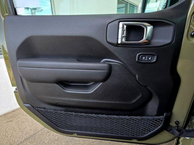 new 2025 Jeep Wrangler car, priced at $32,995