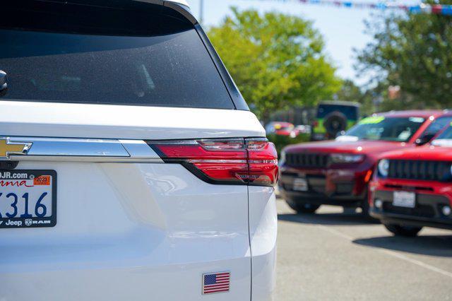 used 2023 Chevrolet Traverse car, priced at $42,988
