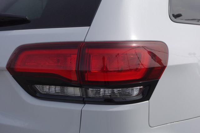 used 2022 Jeep Grand Cherokee car, priced at $35,900